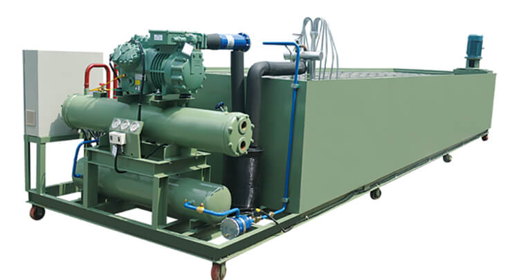 M&aacute;y l&agrave;m đ&aacute; khối nước muối