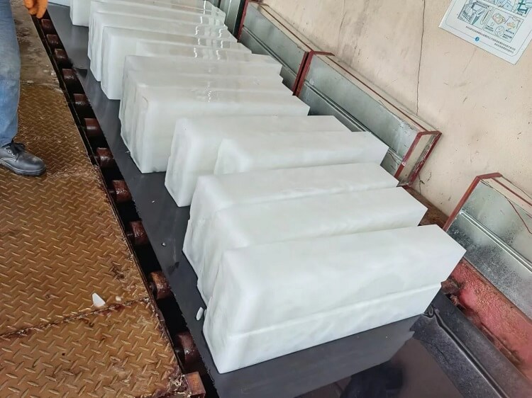 kinh doanh nhà máy nước đá