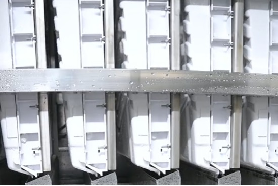 máy bay hơi máy băng khối lập phương