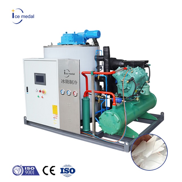Máy làm đá vảy công nghiệp Icemedal 5 tấn làm mát bằng nước / làm mát bằng không khí