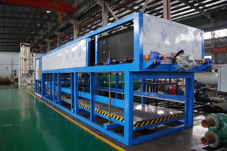 M&aacute;y l&agrave;m đ&aacute; khối l&agrave;m m&aacute;t trực tiếp 20 tấn