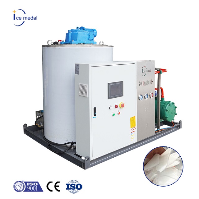 Máy làm đá vảy công nghiệp Icemedal 5 tấn làm mát bằng nước / làm mát bằng không khí