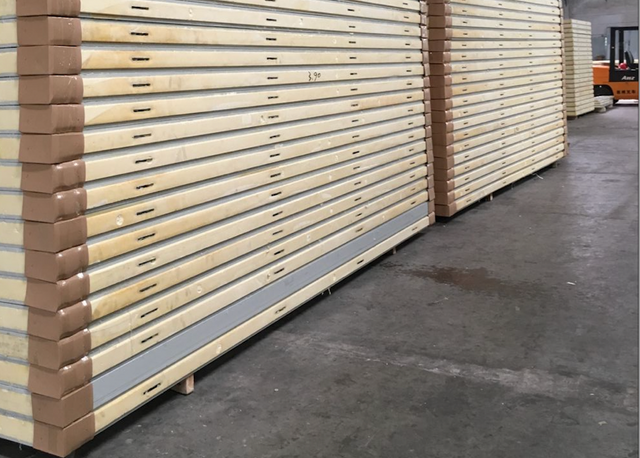 Tấm cách nhiệt tùy chỉnh Icemedal Cam Lock PU Panel Polyurethane Phòng lạnh Tấm bánh sandwich Kho lạnh