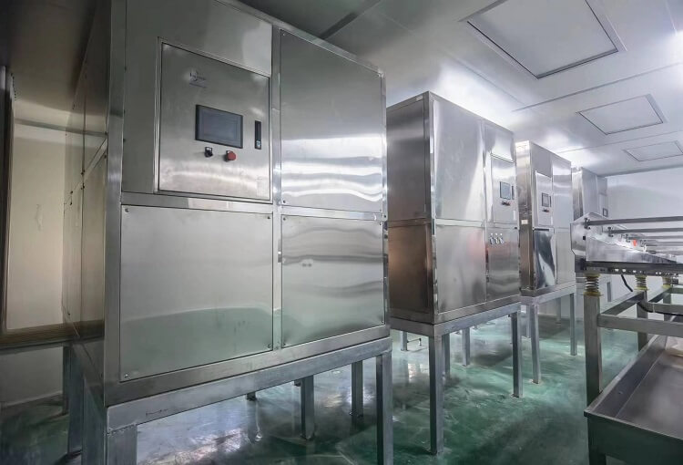 nhà máy đá khối