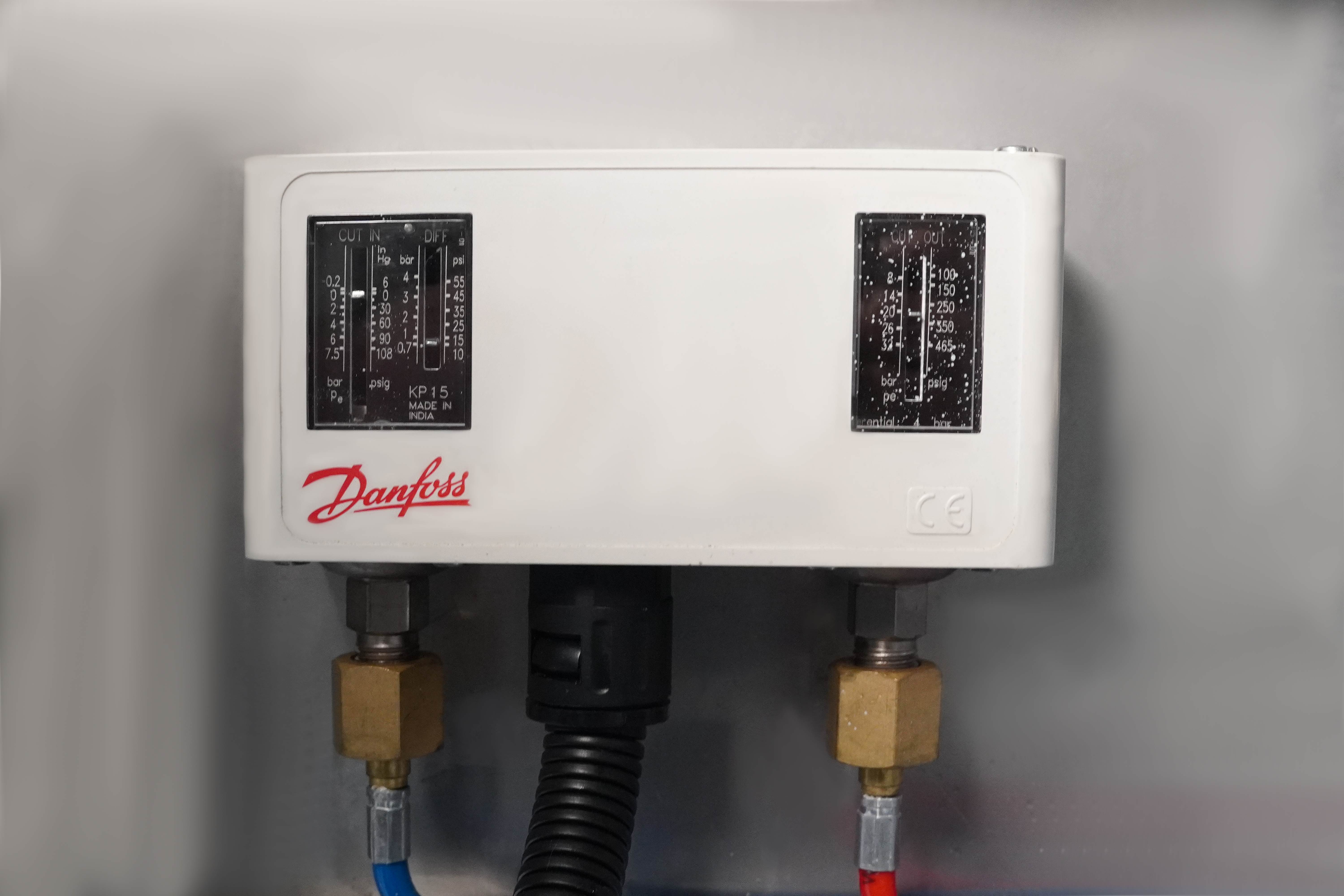 máy làm đá Bảo vệ áp suất