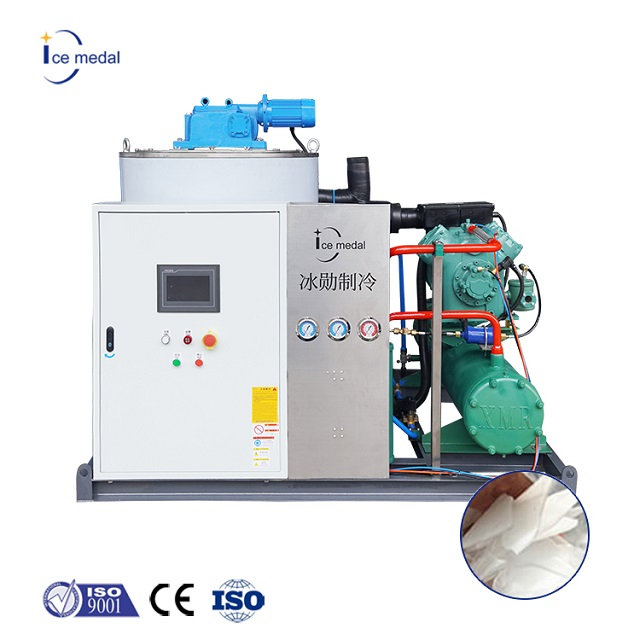 Máy làm đá vảy công nghiệp Icemedal 5 tấn làm mát bằng nước / làm mát bằng không khí